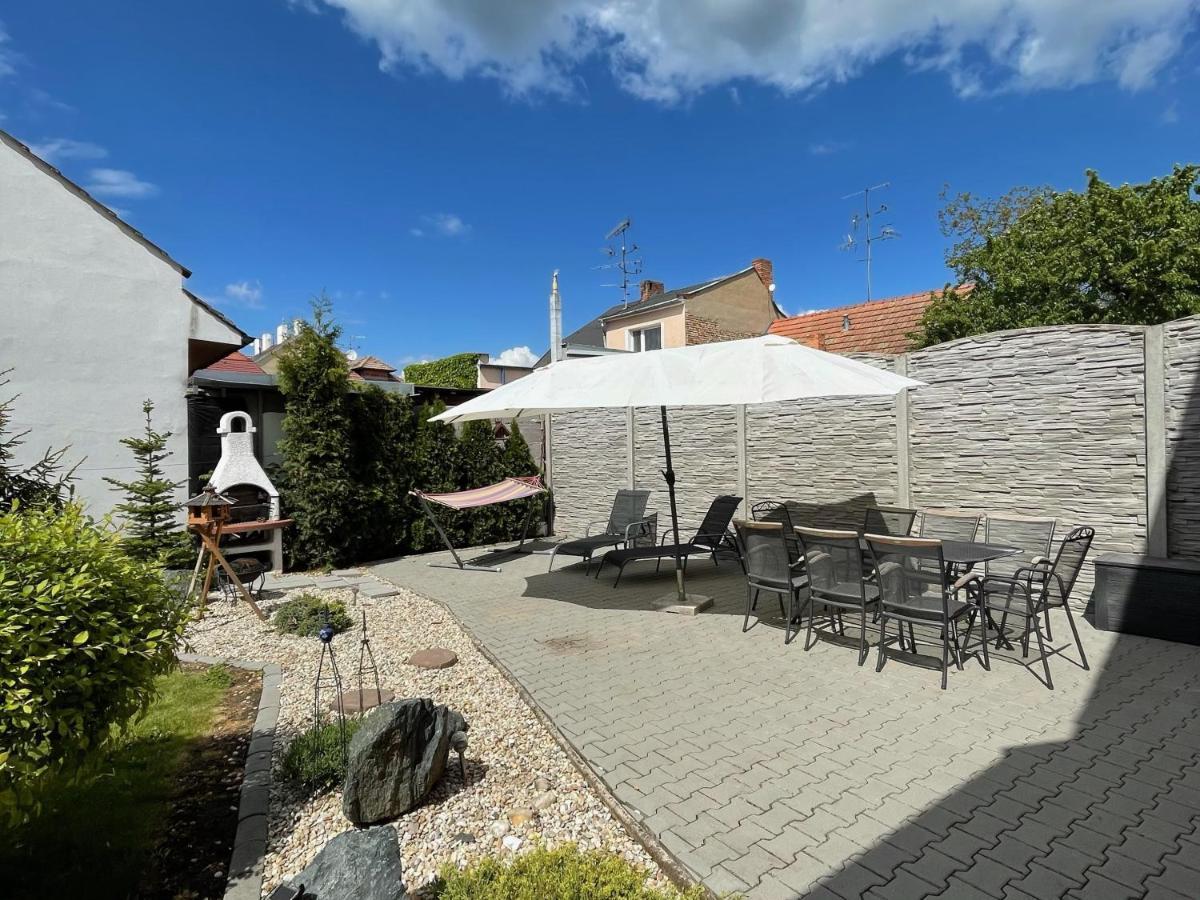 Ubytování U Mikeša Břeclav Exterior foto